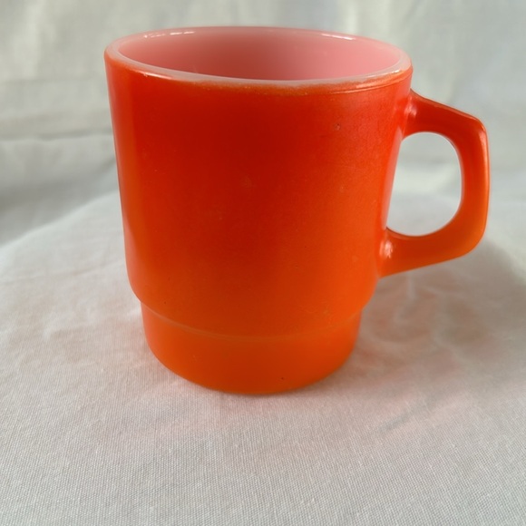 Vintage Fire King Ware mug orange - Picture 4 of 5